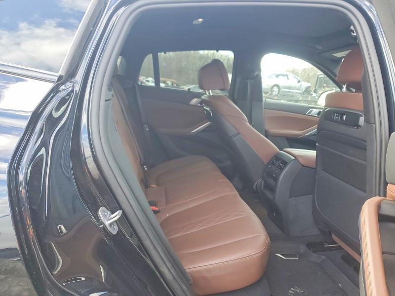 2024 BMW X6 Xdrive40i