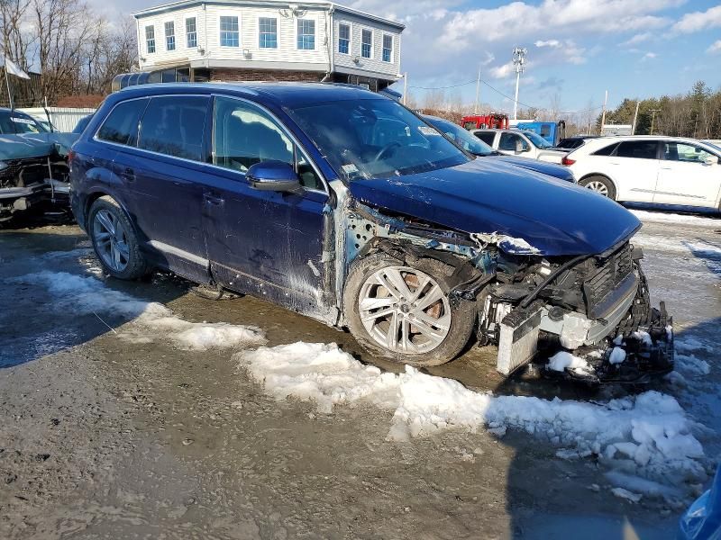 2023 Audi Q7 Premium