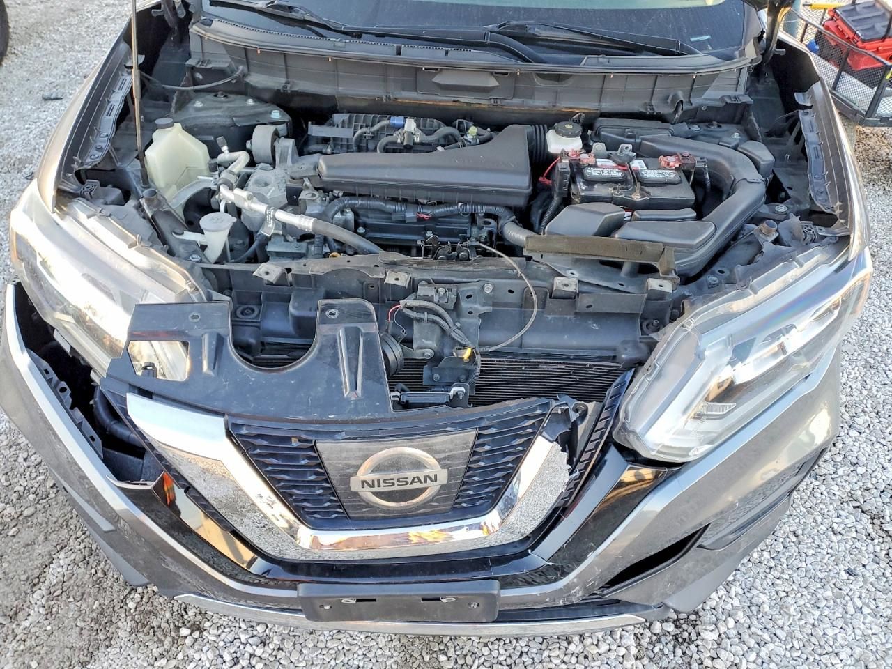 2017 Nissan Rogue sv