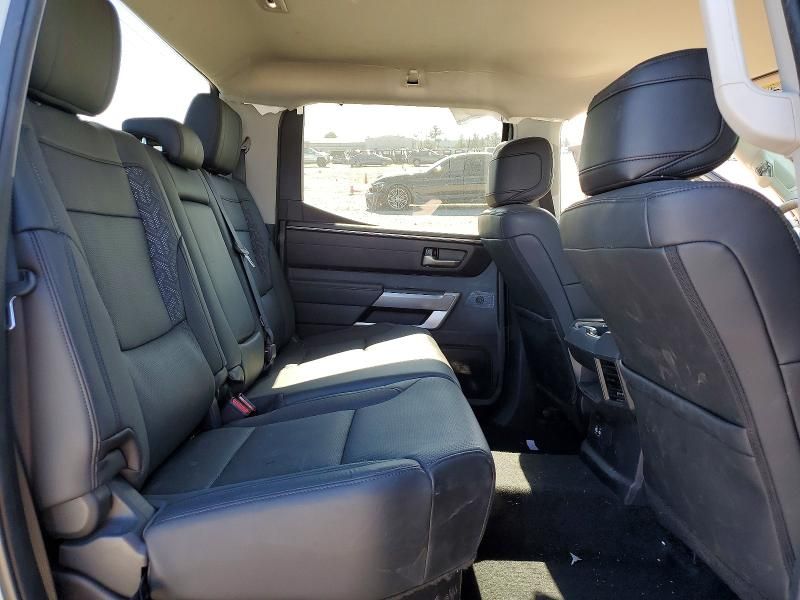 2023 Toyota Tundra Crewmax sr