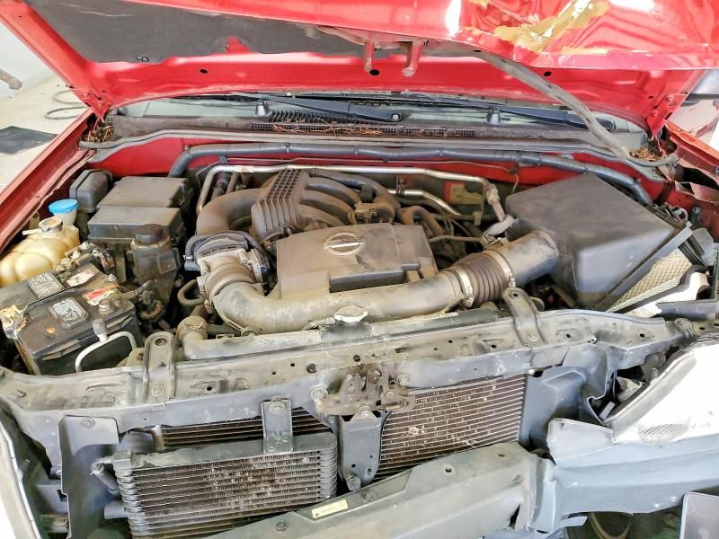 2013 Nissan Xterra x