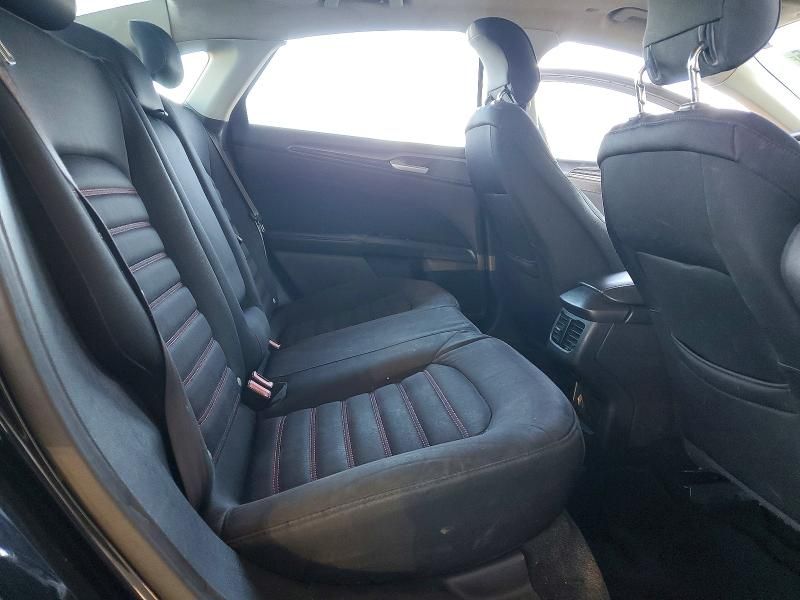 2013 Ford Fusion se Hybrid