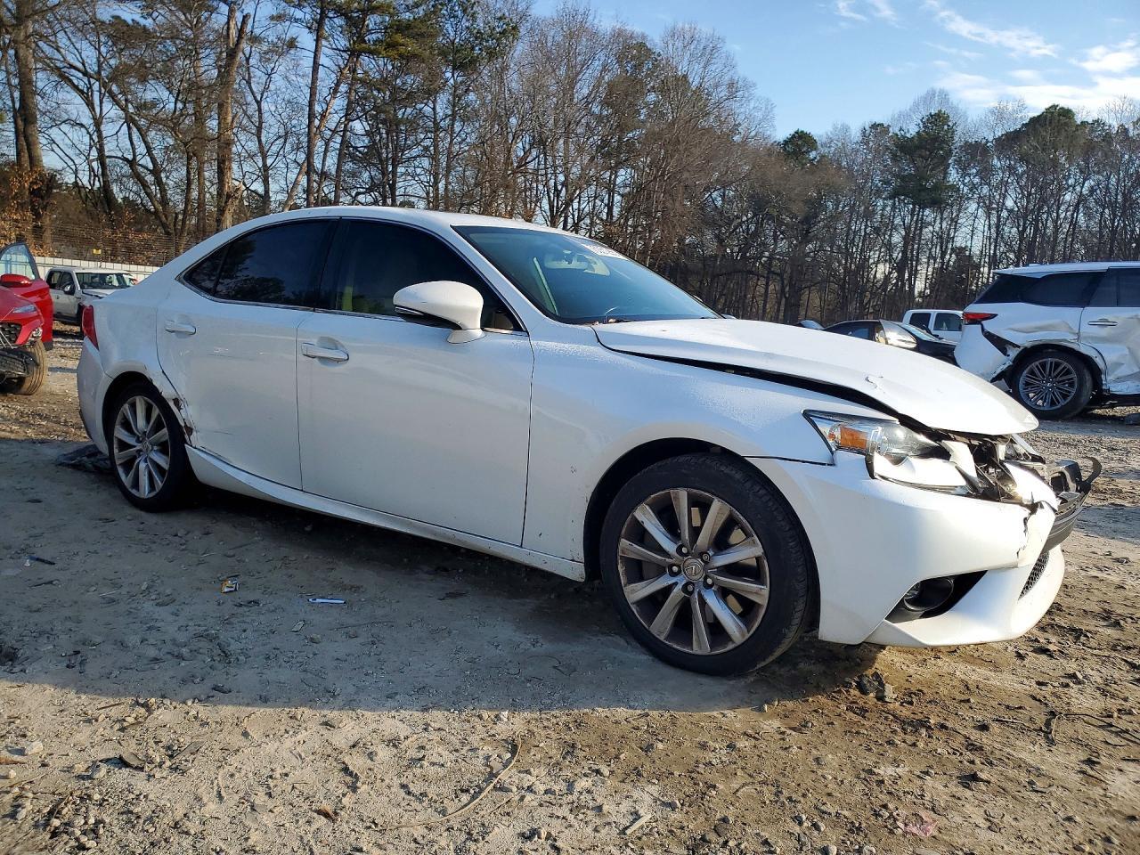 2016 Lexus IS