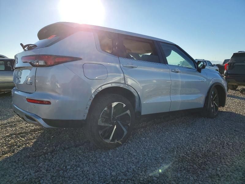 2025 Mitsubishi Outlander se