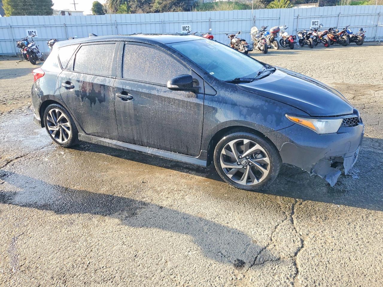 2018 Toyota Corolla im Base