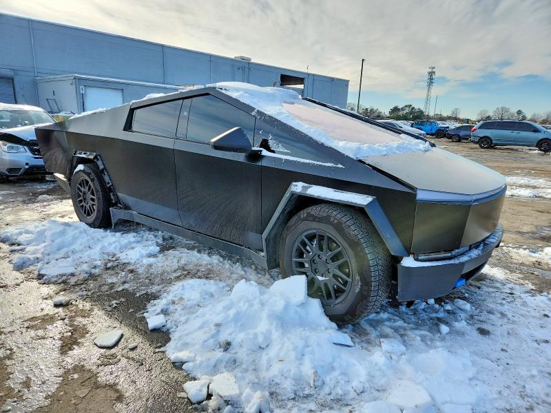 2025 Tesla Cybertruck