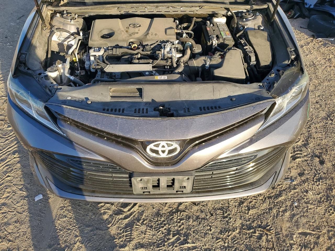 2020 Toyota Camry le