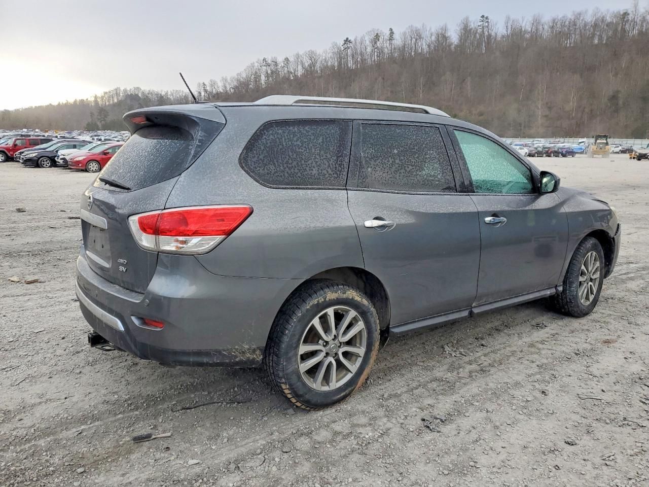 2016 Nissan Pathfinder s