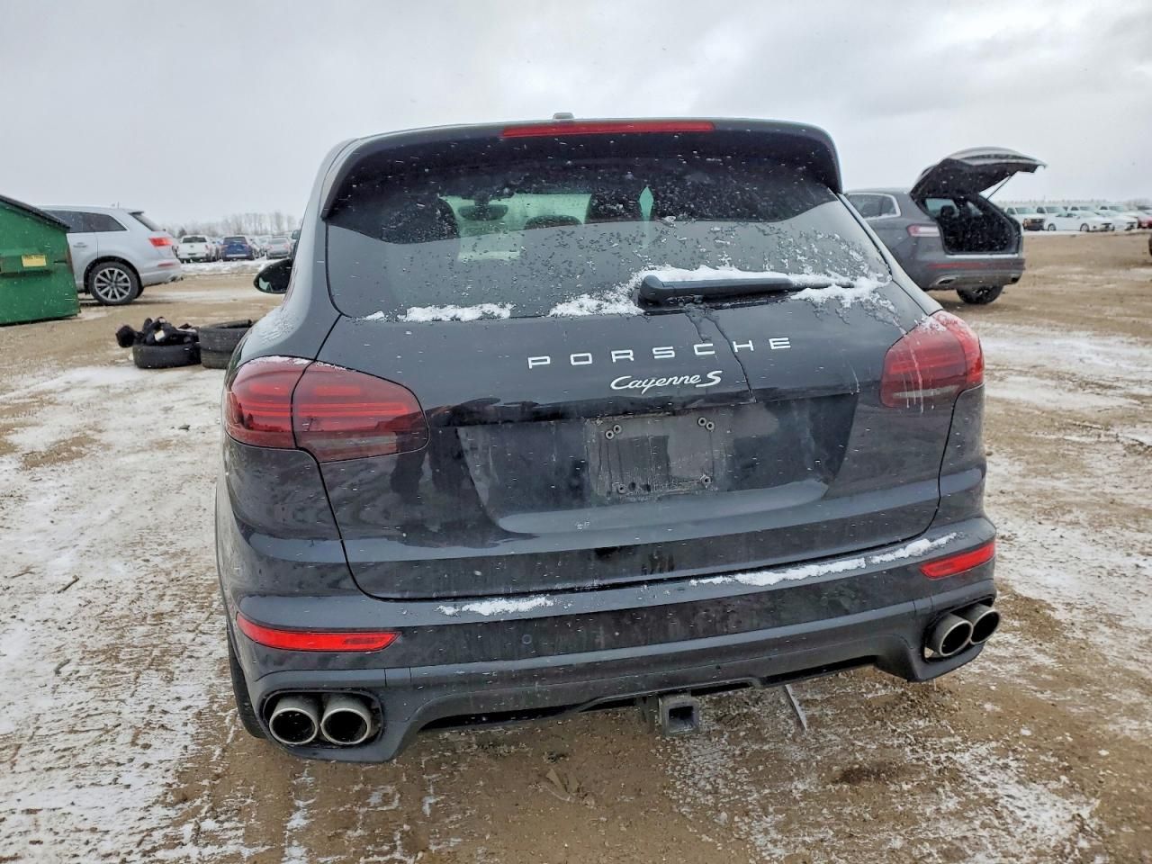 2016 Porsche Cayenne s