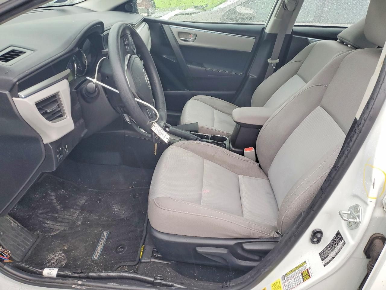 2016 Toyota Corolla l