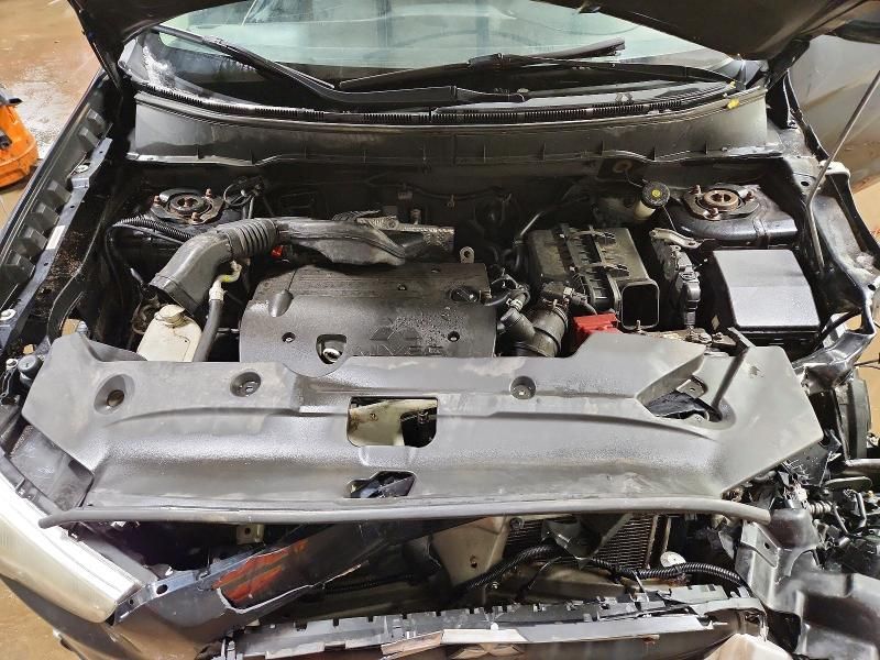 2011 Mitsubishi Outlander Sport se