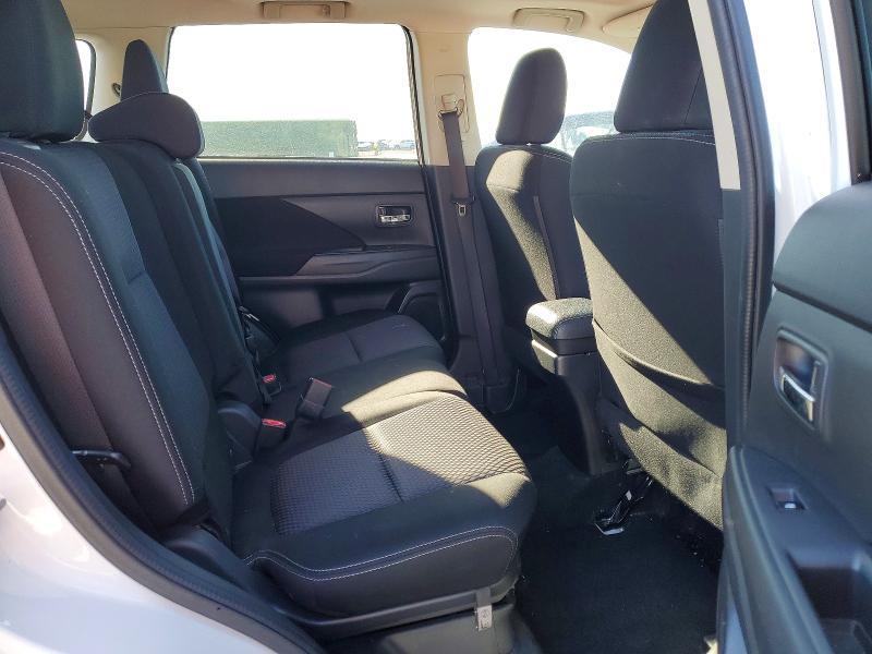 2018 Mitsubishi Outlander se