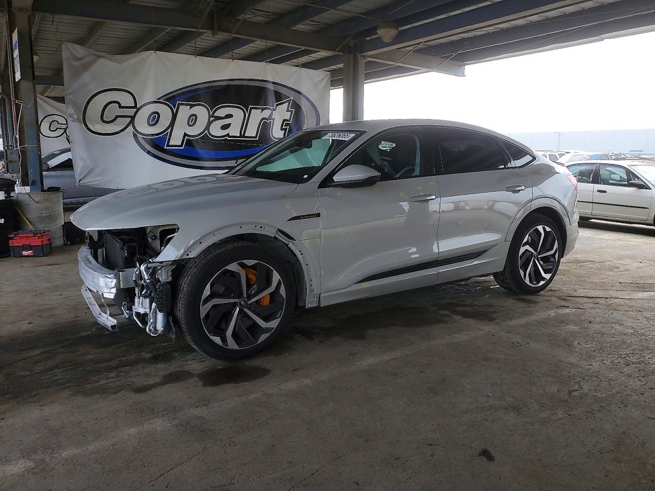 2022 Audi E-tron Sportback Premium Plus