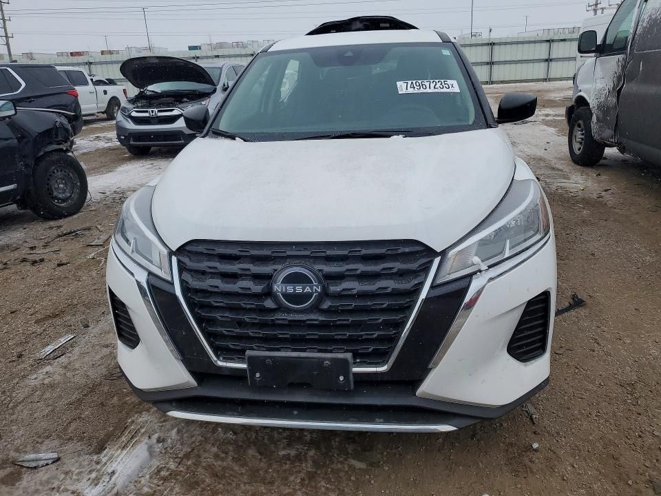 2024 Nissan Kicks s