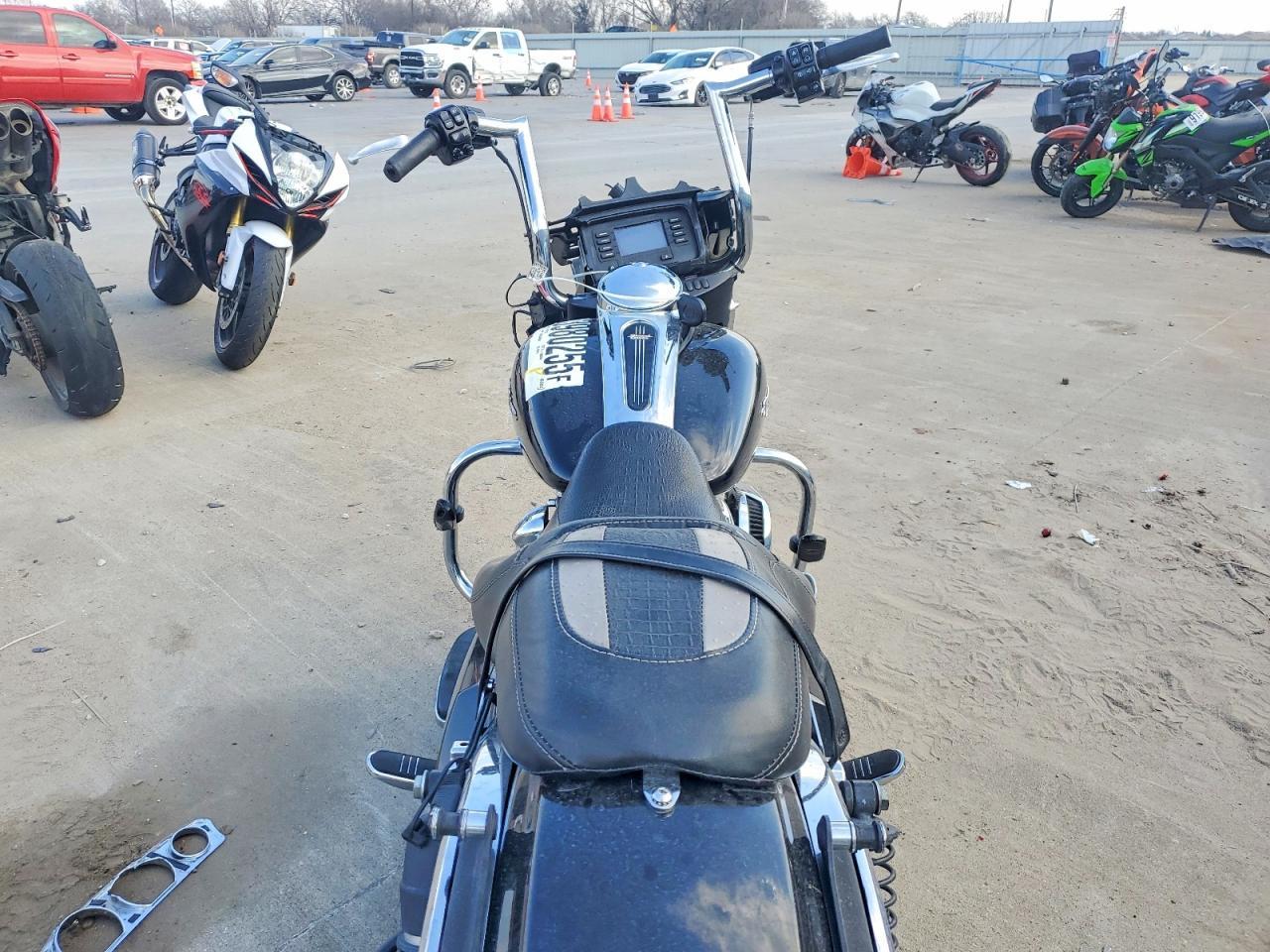 2019 Harley-Davidson Flhx