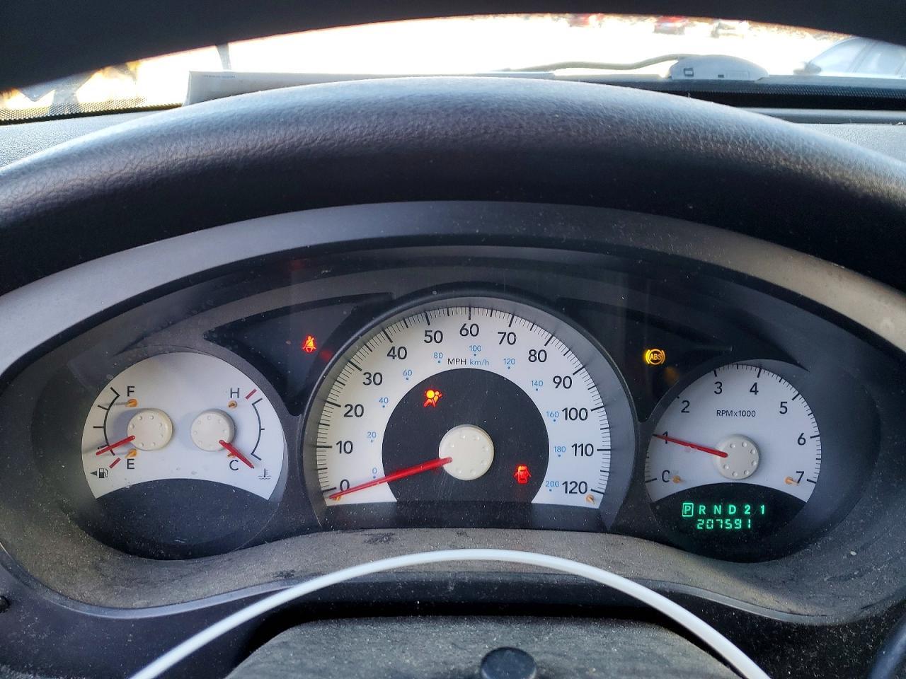 2006 Mitsubishi Raider ls