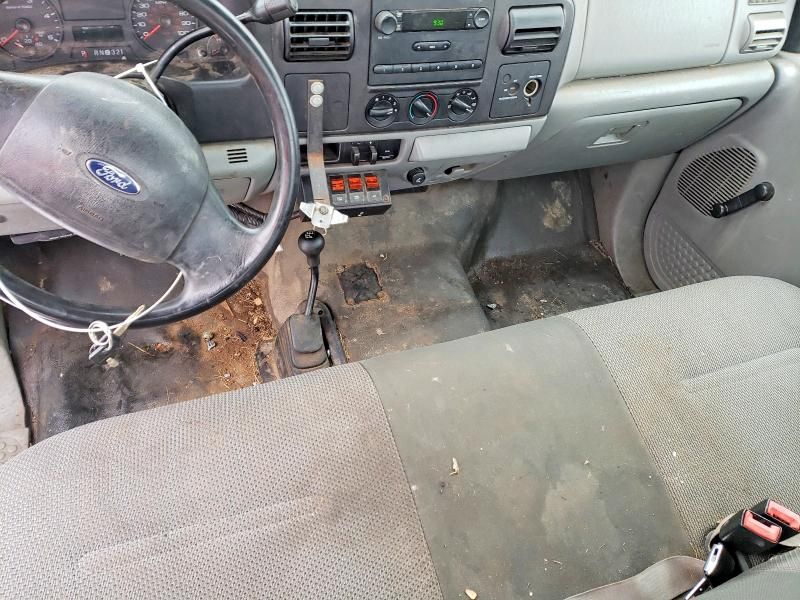 2005 Ford F350 srw Super Duty