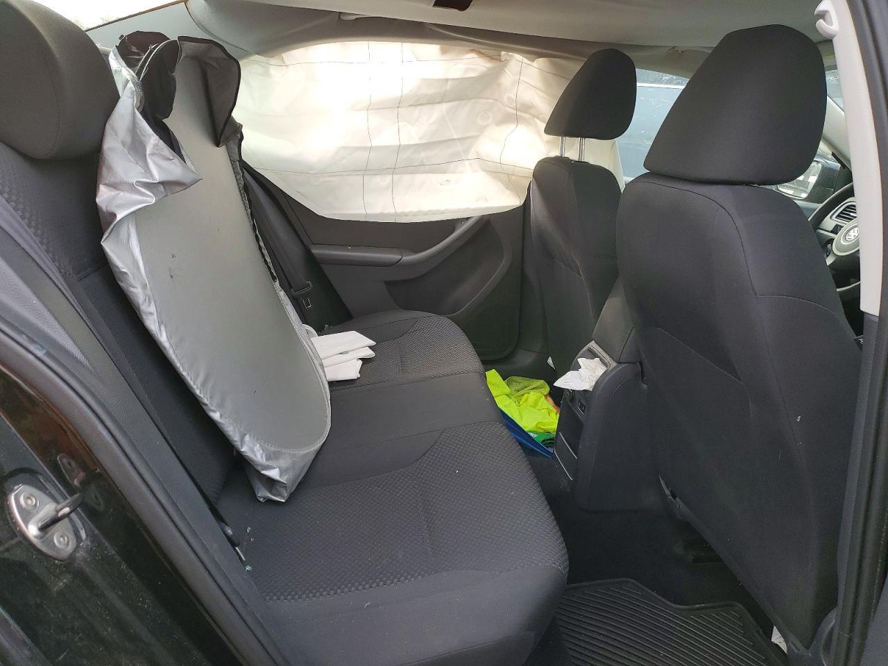 2014 Volkswagen Jetta Base