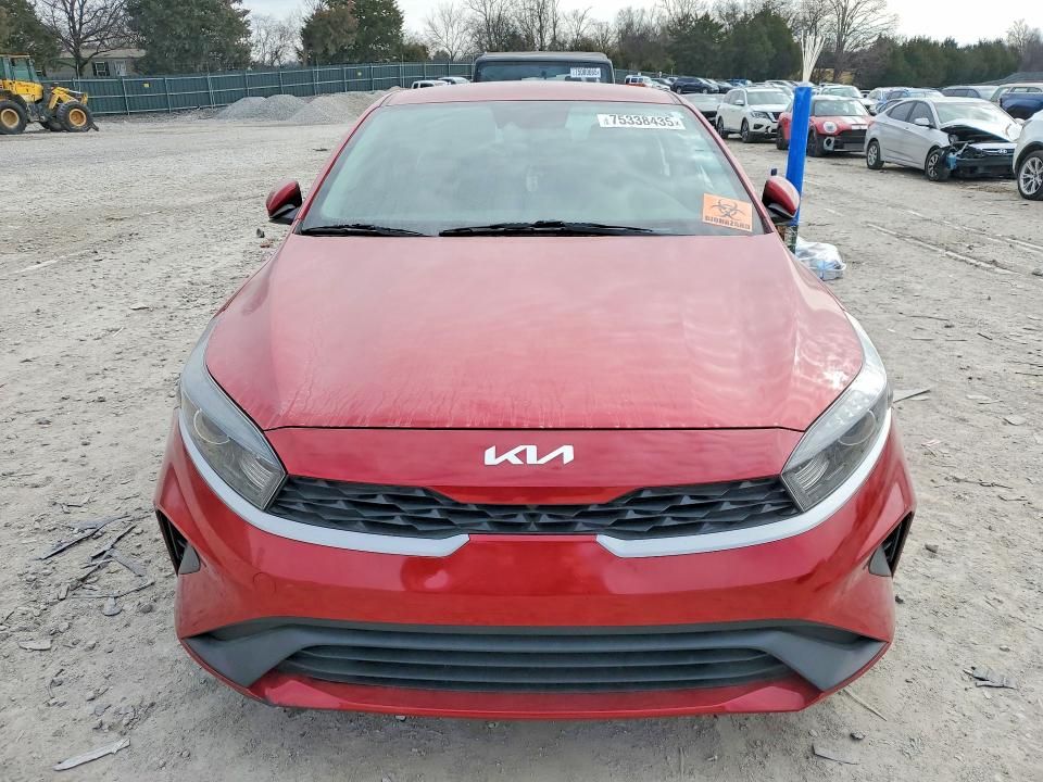 2022 KIA Forte fe