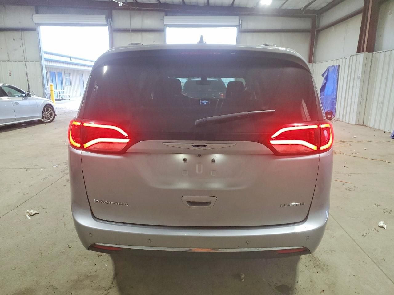 2020 Chrysler Pacifica Limited