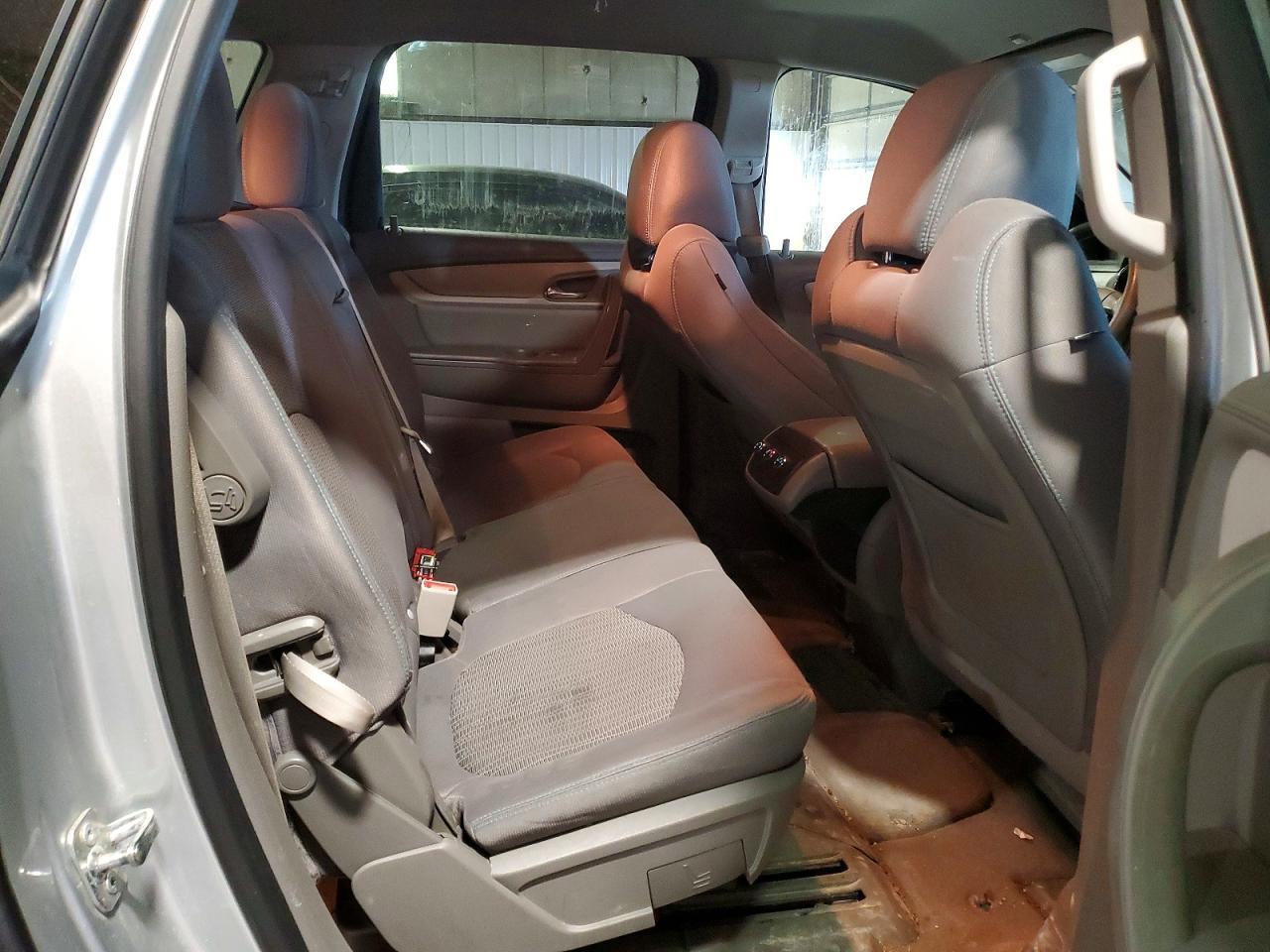 2015 Chevrolet Traverse ls