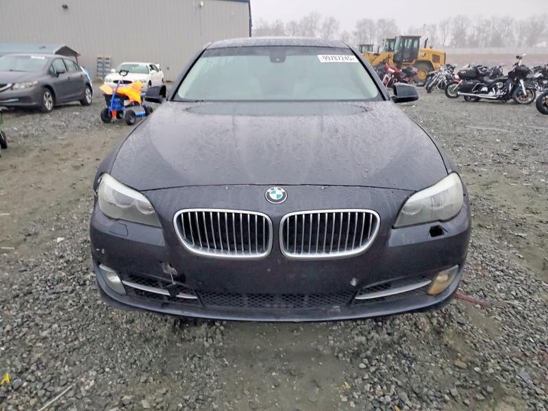 2013 BMW 528 i