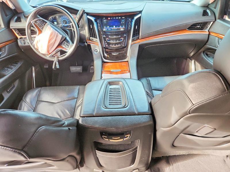 2017 Cadillac Escalade Luxury