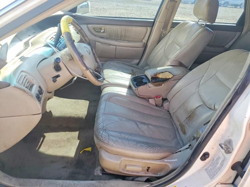 2003 Toyota Avalon xl