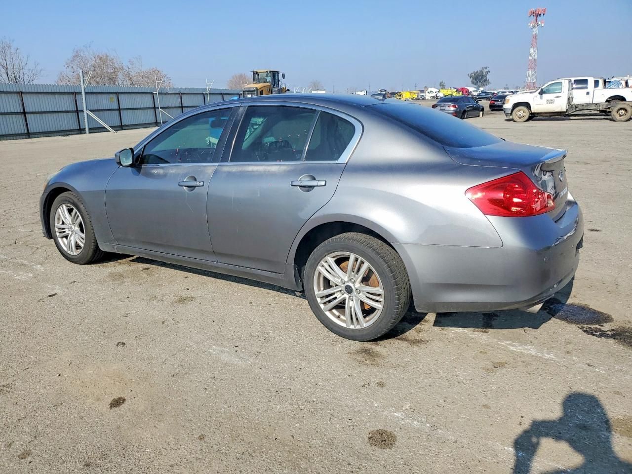 2012 Infiniti G37