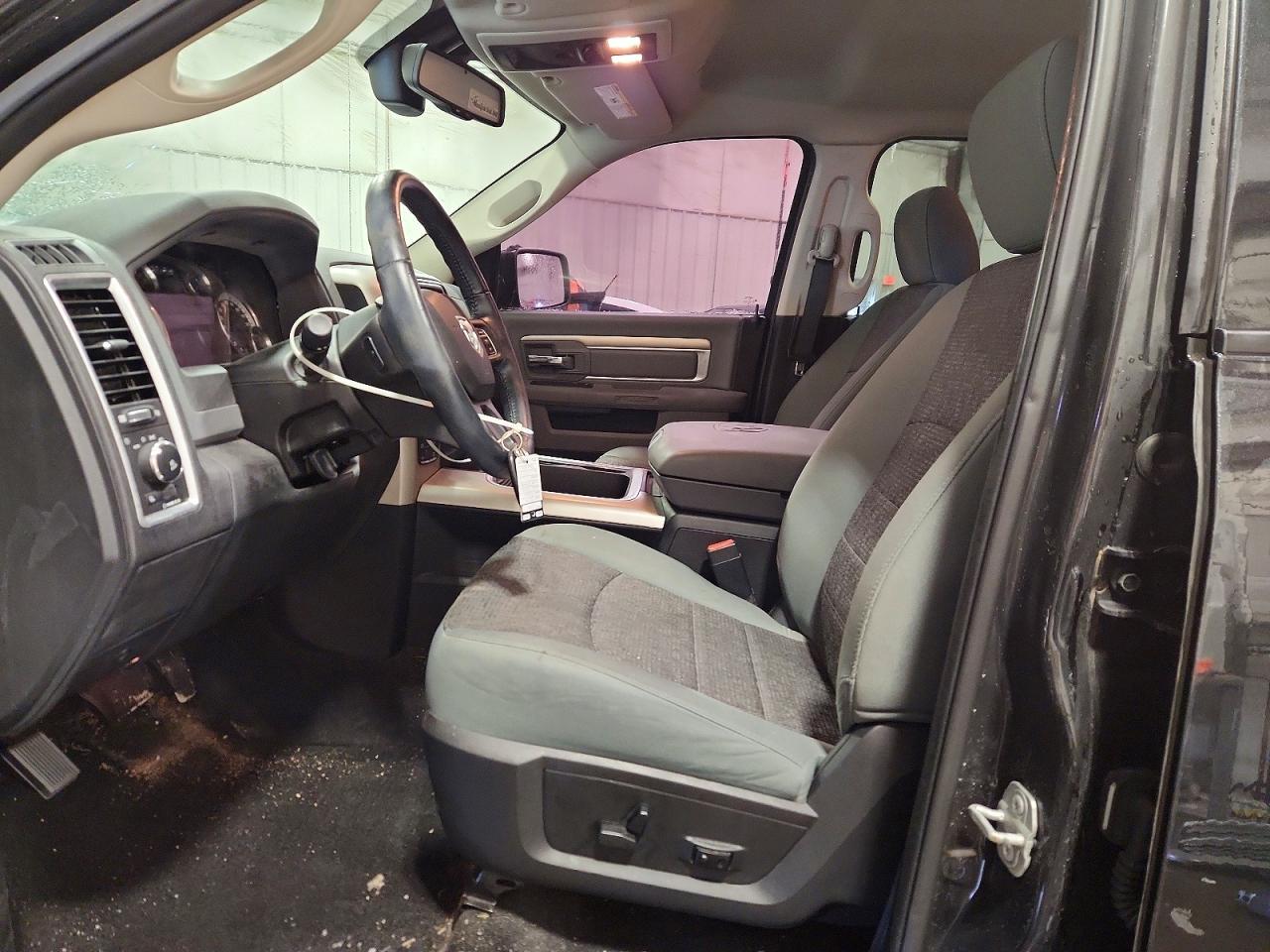 2017 Dodge Ram 1500 slt