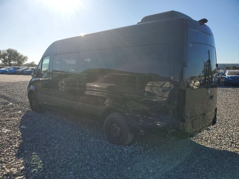 2024 Mercedes-Benz Sprinter 2500