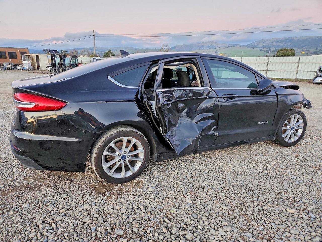 2019 Ford Fusion se