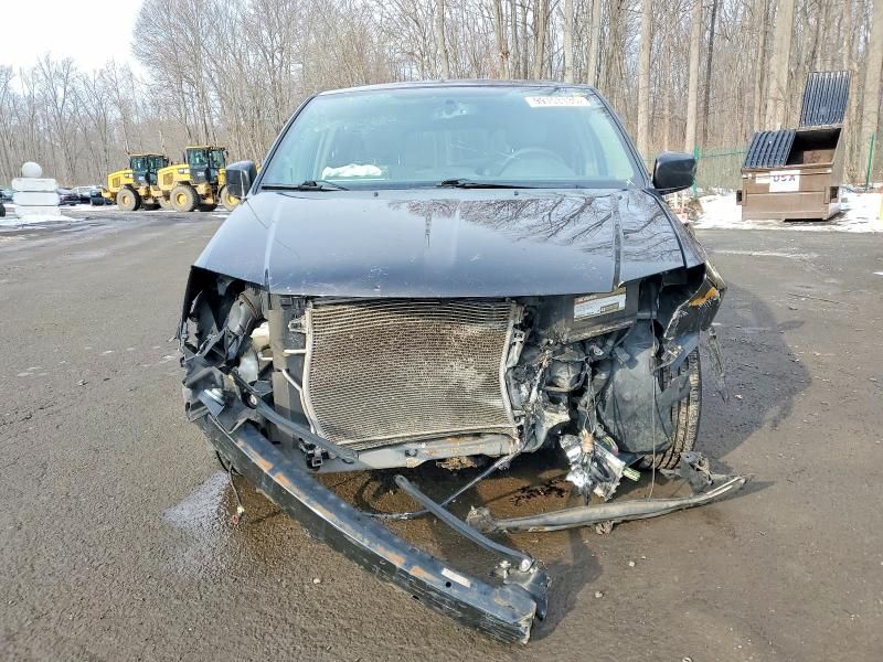 2015 Chrysler Town & Country Touring