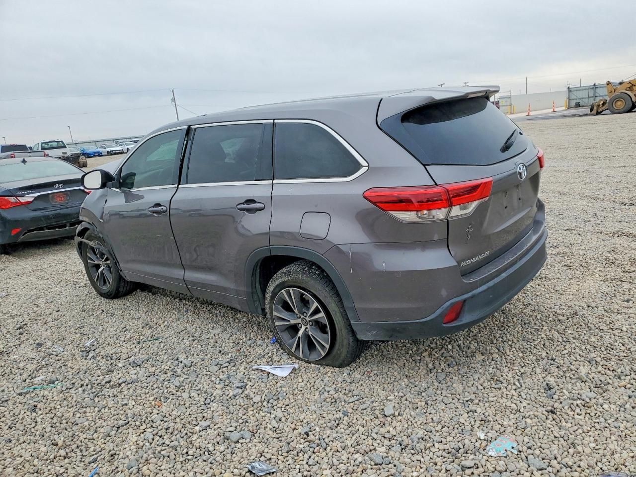 2017 Toyota Highlander le