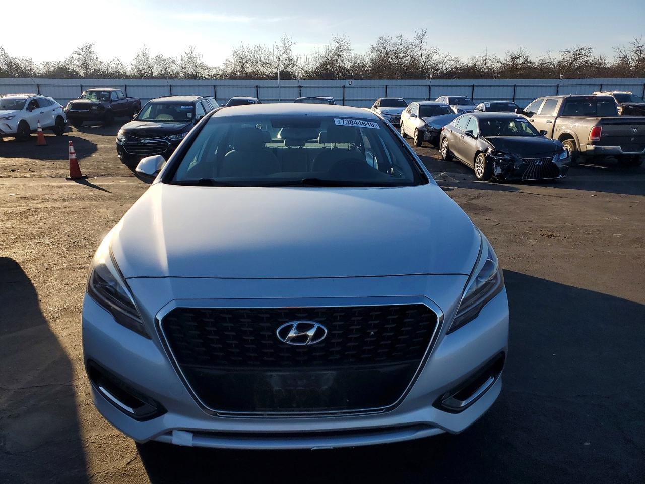 2016 Hyundai Sonata Hybrid
