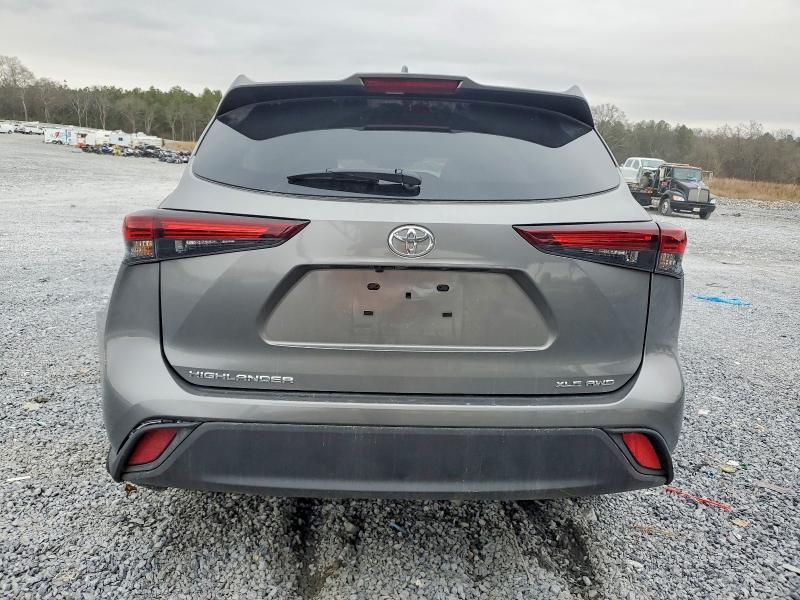2026 Toyota Highlander xle