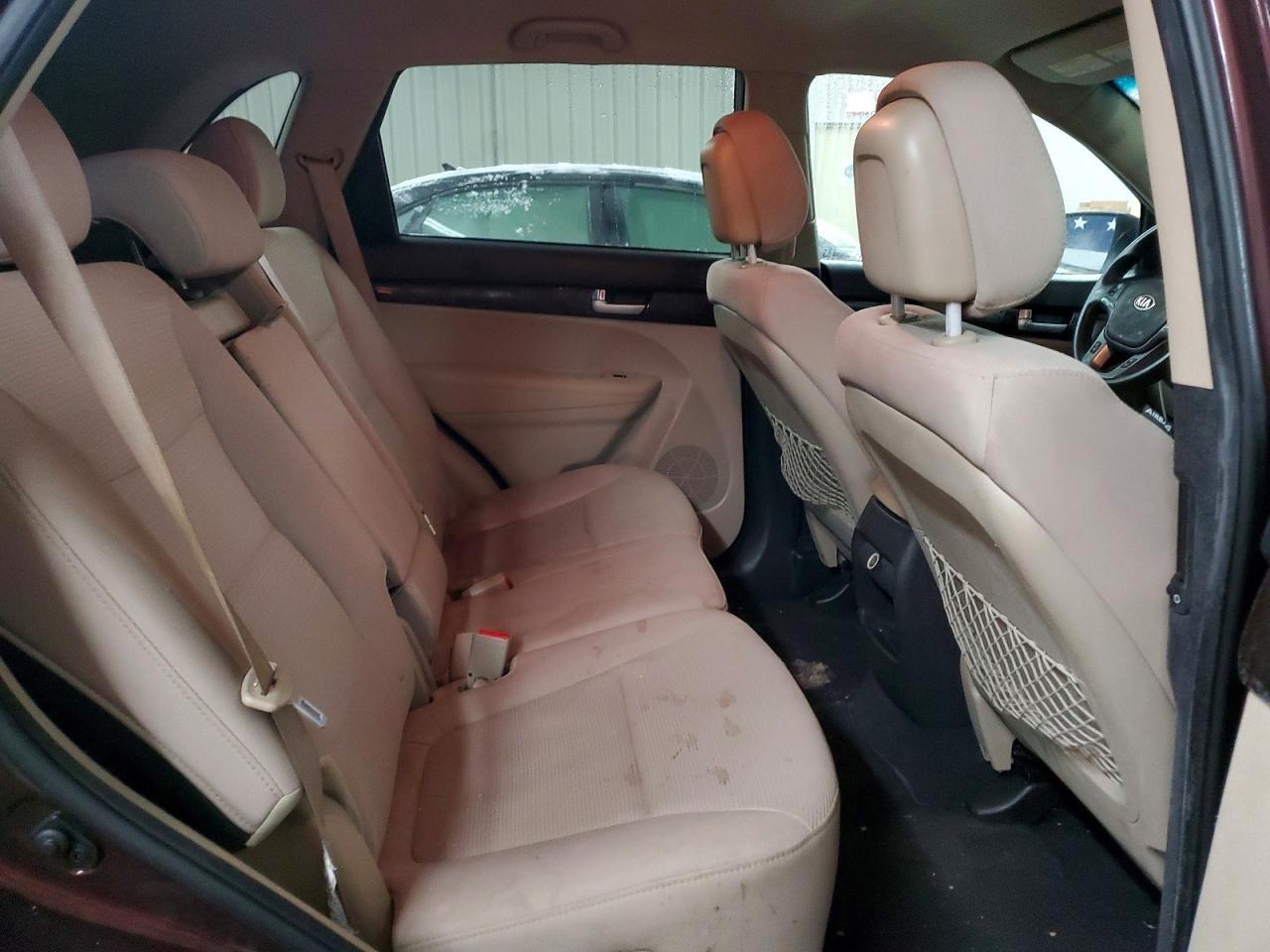 2014 KIA Sorento lx