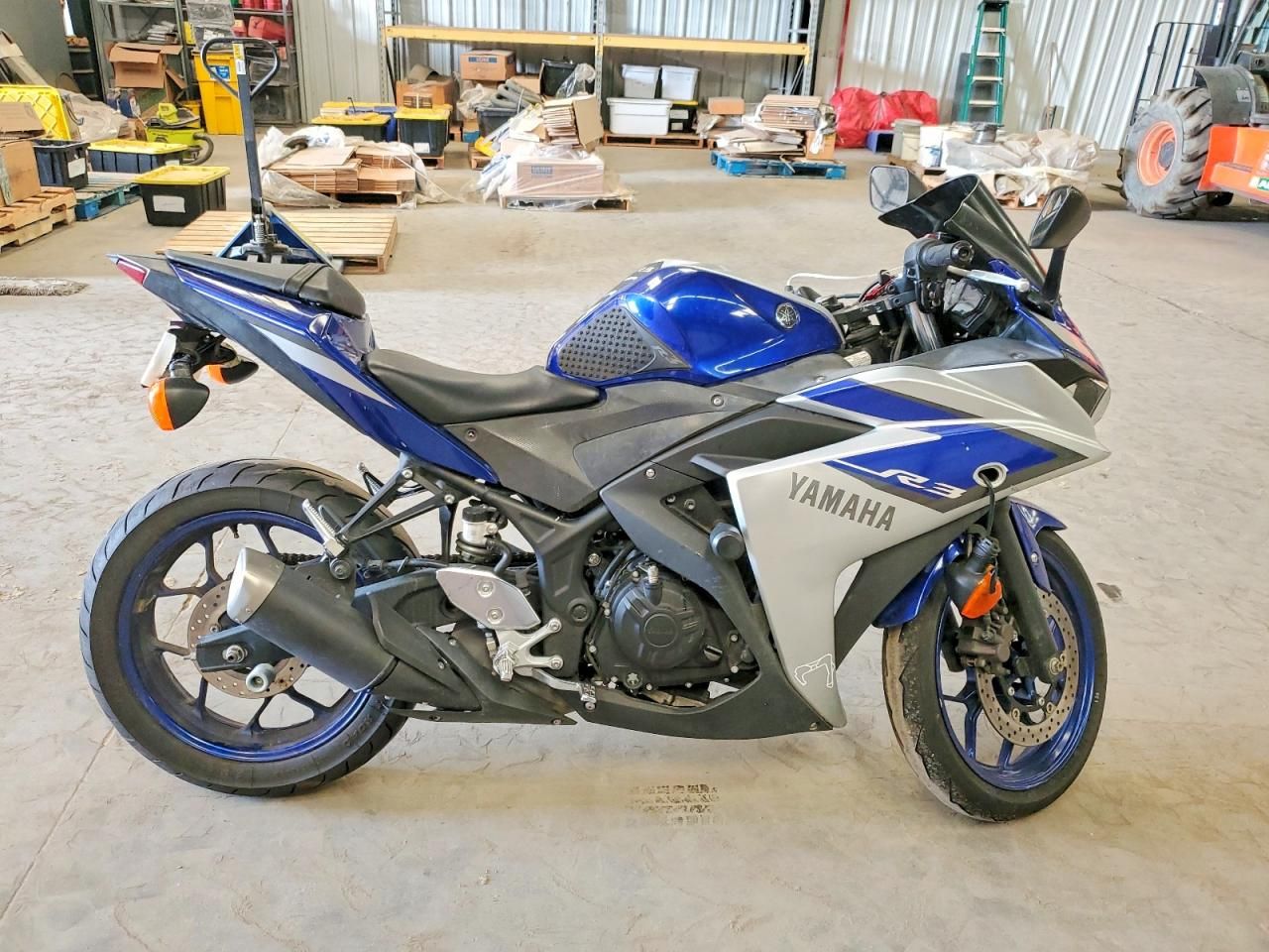 2015 Yamaha YZFR3