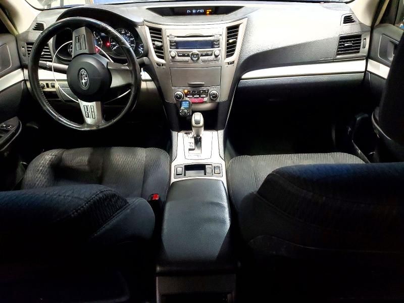 2010 Subaru Legacy 2.5i Premium