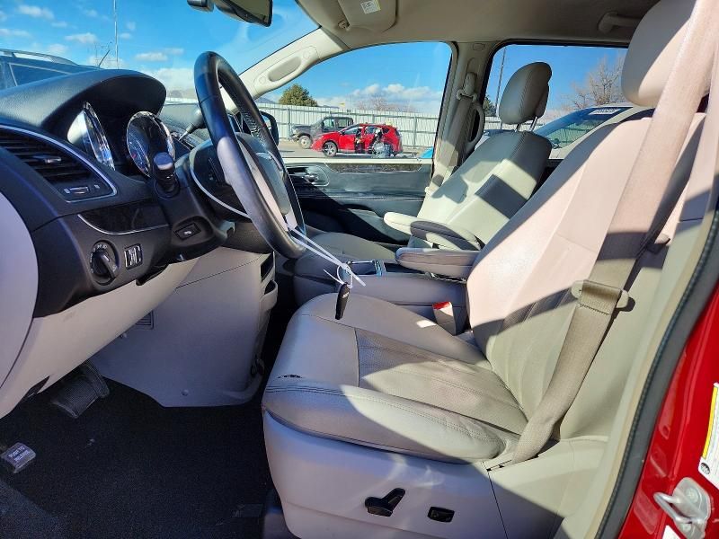 2014 Chrysler Town & Country Touring l
