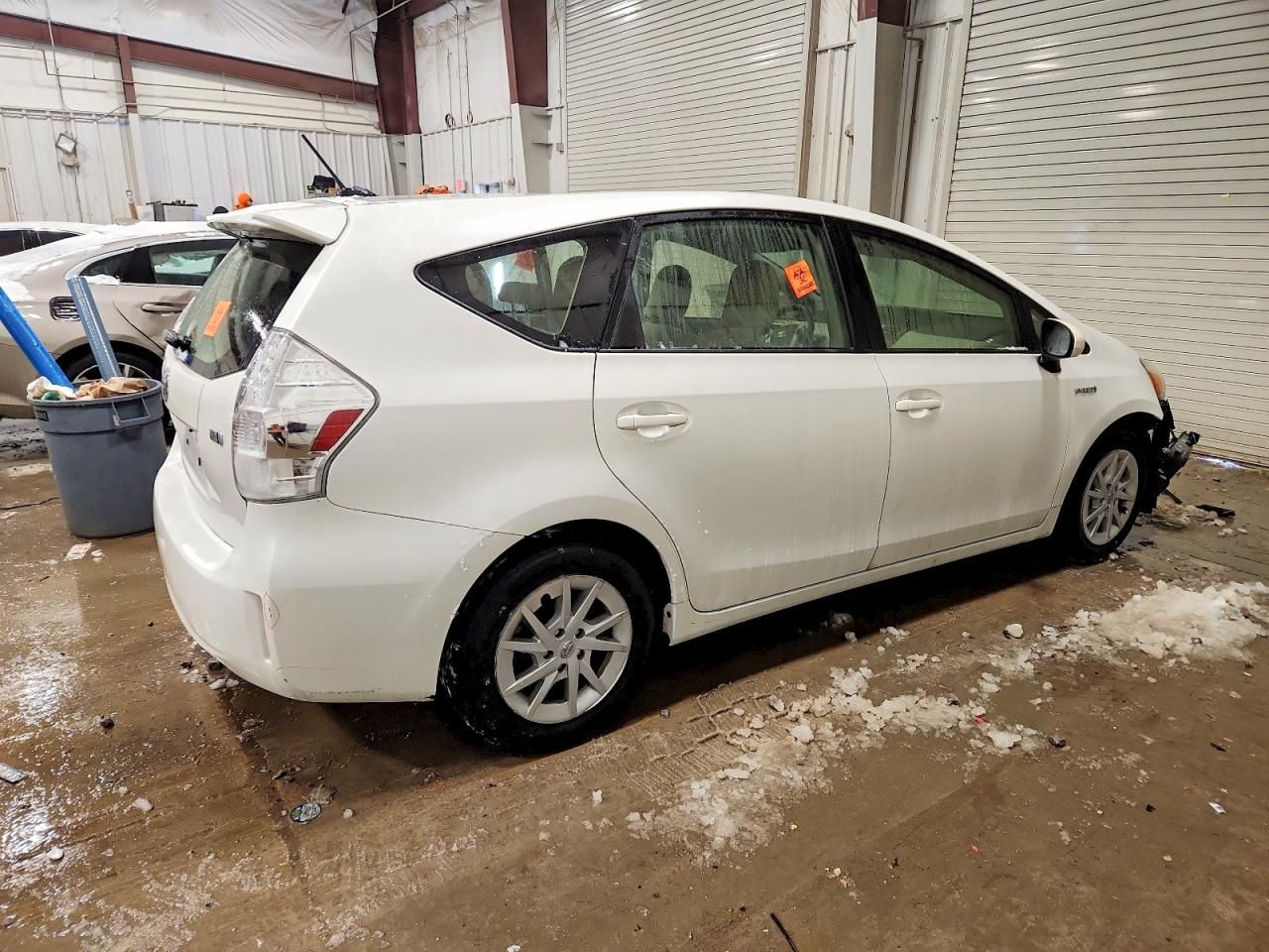 2014 Toyota Prius v