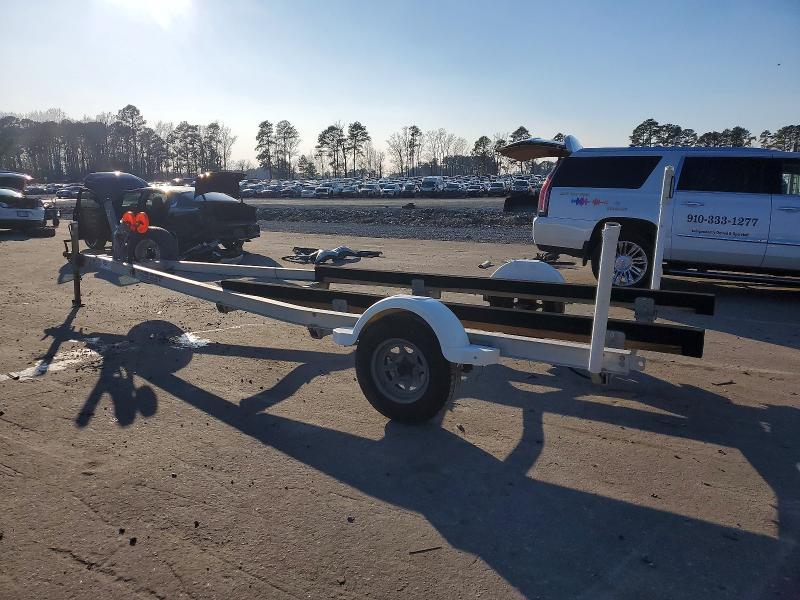 2004 Road King Boat Trailer