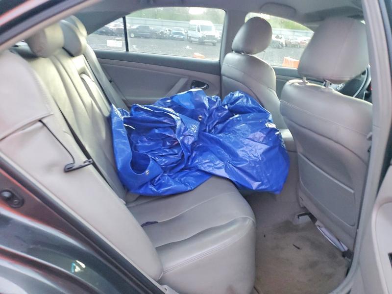 2009 Toyota Camry le