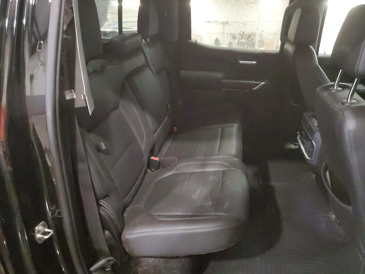 2021 GMC Sierra K1500 slt