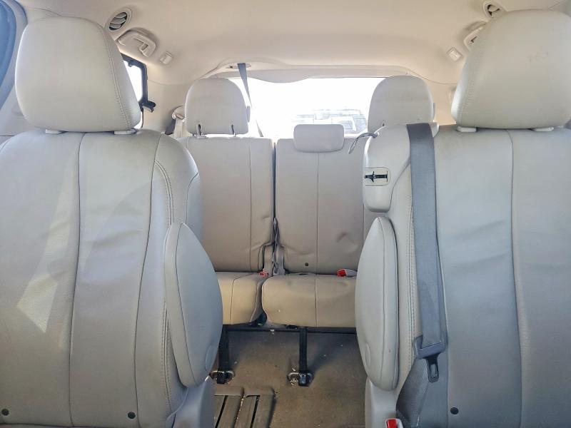 2014 Toyota Sienna xle