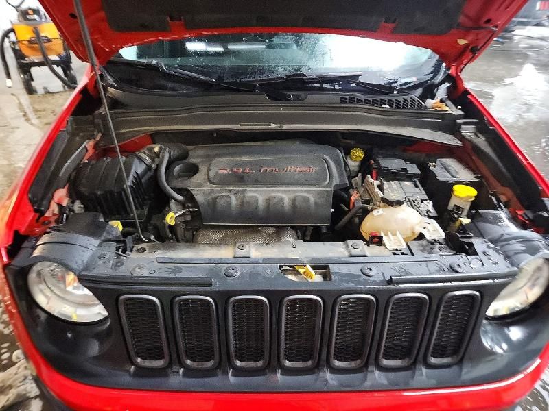 2016 Jeep Renegade Trailhawk