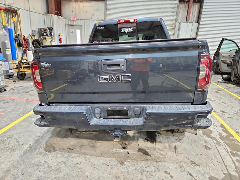 2017 GMC Sierra K1500 SLT