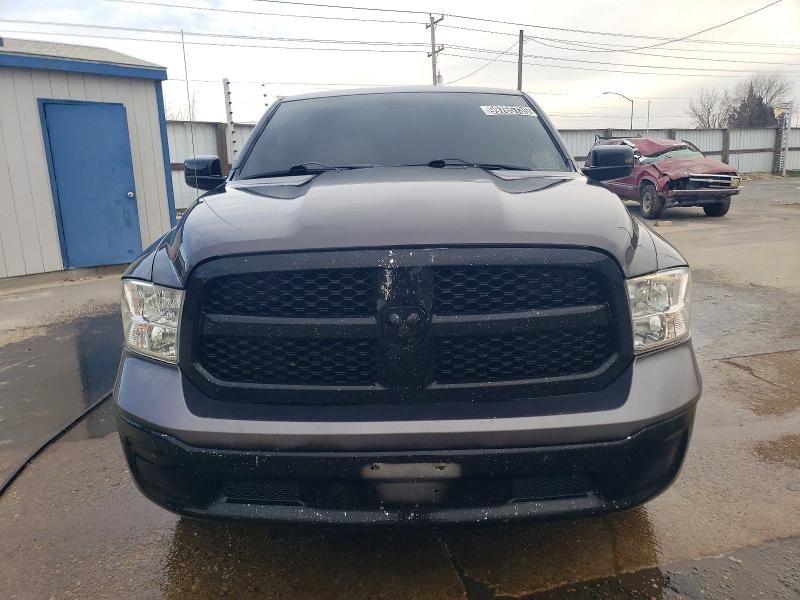 2021 Dodge Ram 1500 Classic slt
