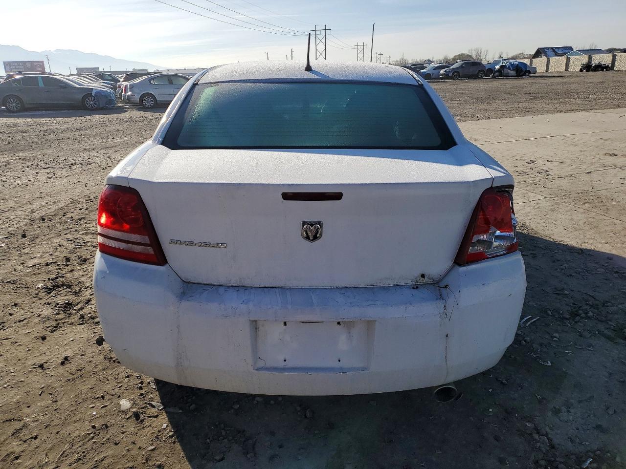 2008 Dodge Avenger se