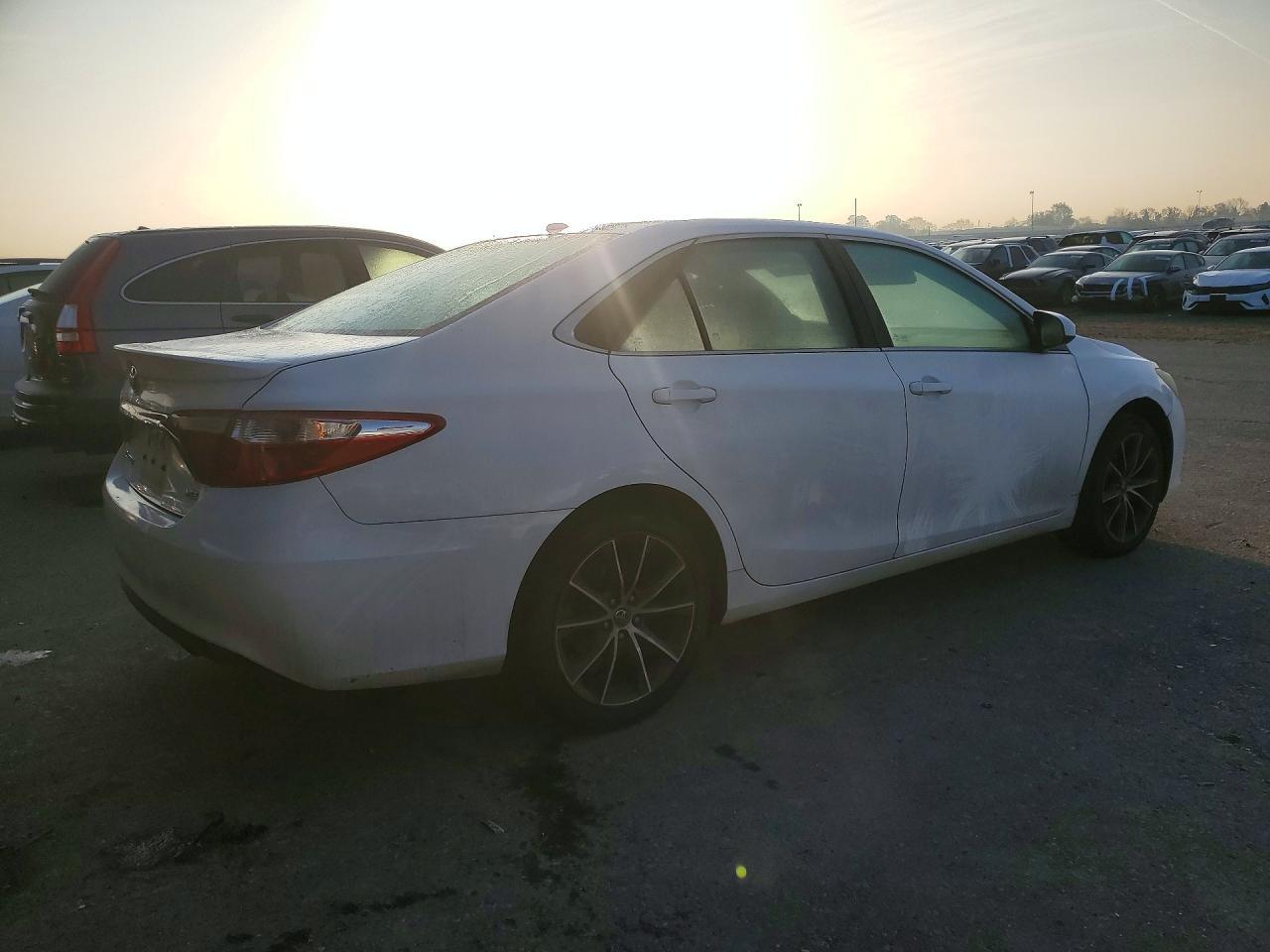 2015 Toyota Camry xse